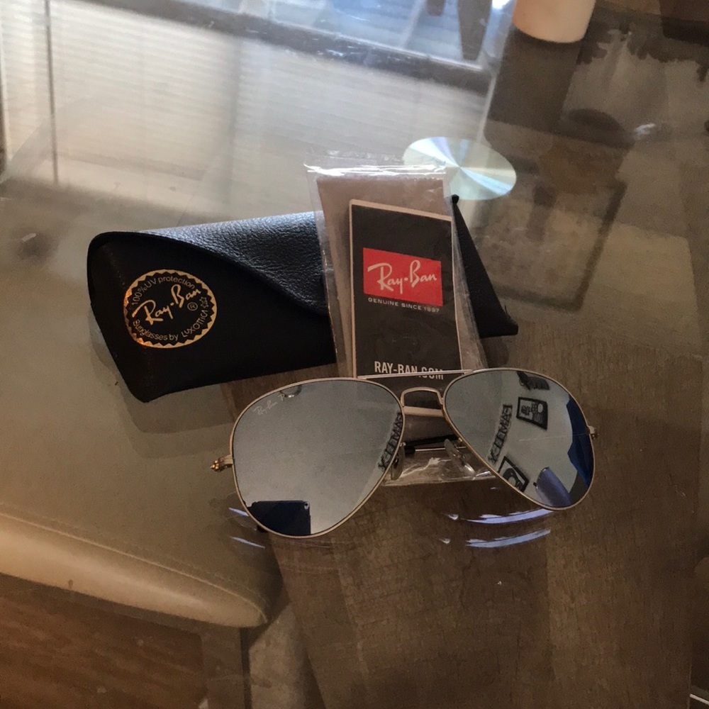 Ray-Ban - Picture 2 of 3